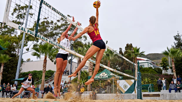 volleyball-action-SI_Title_IX_LeadPix_00001